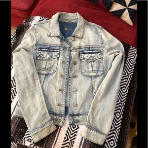 Kut from the Kloth light jean jacket size M